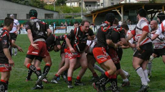 rugby : ampuis - Ugine